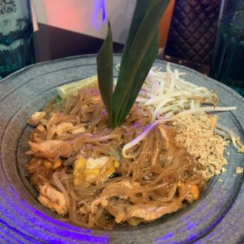 ViV - Pad Thai - Thai Near Me - New York, New York ViV - Pad Thai - Thai Near Me - New York, New York