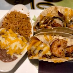 Sinaloa Cafe - Grilled prawn soft tacos