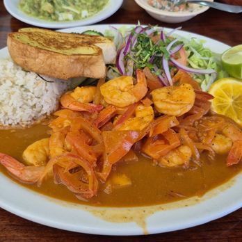 El Puerto de San Blas - Camerones Coras - Mexican Near Me - Indianapolis, Indiana