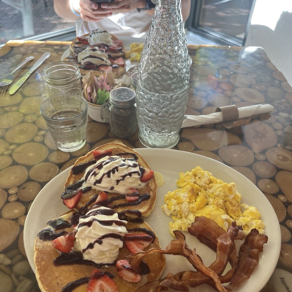 Strawberry shortcake pancakes