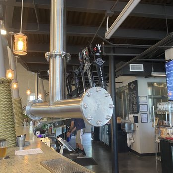 Edward Teach Brewing - Bar area - Breweries Near Me - Wilmington, North Carolina