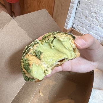 Tea Art - Matcha cream puff - Bubble Tea Near Me - New York, New York