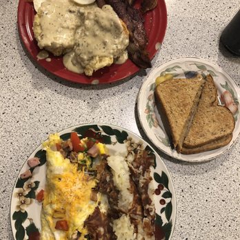 Natalia's Cafe - Biscuits and gravy & supreme omelet. - Breakfast & Brunch Near Me - Camas, Washington