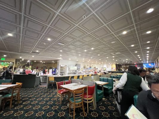 Lucky Chances Casino by null