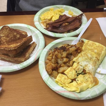 BLT Grill - Vegetable Omelet with home fries, French Toast, and Scrambled Eggs and Bacon. - American Near Me - Gaithersburg, Maryland