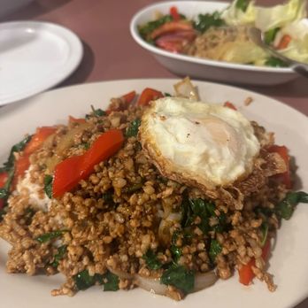Paya Thai Curry - Thai Near Me - Venice, Florida