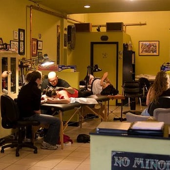 Let It Bleed Tattoo - Let It Bleed Tattoo Parlor's interior. - Tattoo Near Me - San Francisco, California Let It Bleed Tattoo - Let It Bleed Tattoo Parlor's interior. - Tattoo Near Me - San Francisco, California
