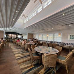 Sam's Social Club - Beautiful interior