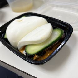 Ippin Ramen - Pork Bun