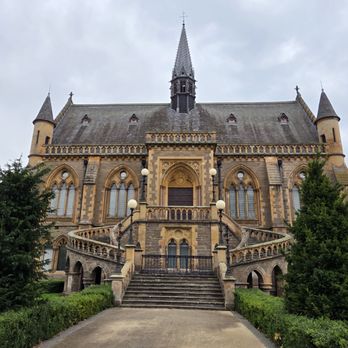 The McManus Museum - Museums Near Me - Dundee, DND