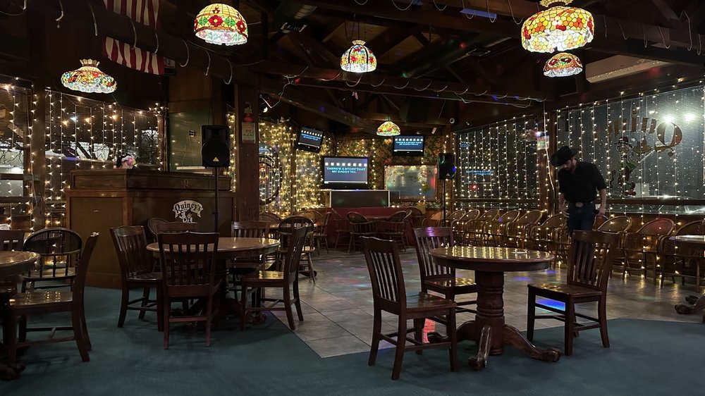 Quincy’s Pub & Cafe