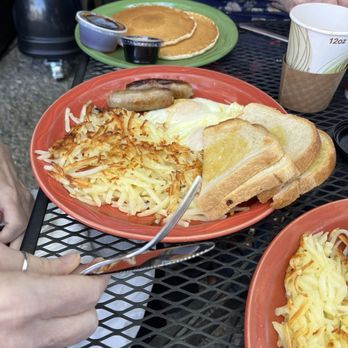 Legends - Golf's Breakfast - Sports Bars Near Me - Concord, California