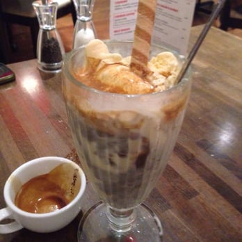 Villagio Ristorante - Affogato al caffè - Italian Near Me - Andover, HAM Villagio Ristorante - Affogato al caffè - Italian Near Me - Andover, HAM