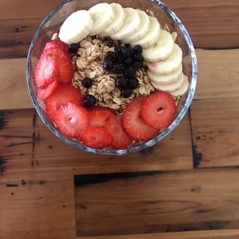 Paulista - Acai bowl - large about $11 - Brazilian Near Me - Oakland, California Paulista - Acai bowl - large about $11 - Brazilian Near Me - Oakland, California