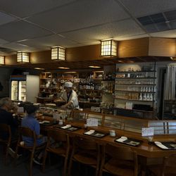 Kuni's Japanese Restaurant - Beautiful decor