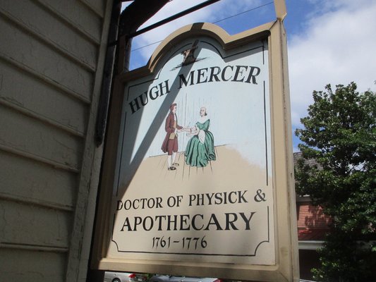 Hugh Mercer Apothecary Shop by null