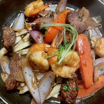 Limón - Lomo Saltado - Peruvian Near Me - Walnut Creek, California