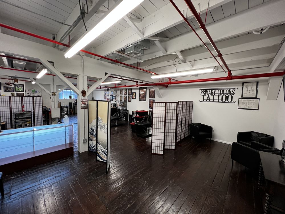 Primary Colors Tattoo Logo