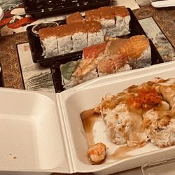 Missing from pic is the Fire Roll ~ We were too hungry and got ahead of ourselves before taking any pic lol