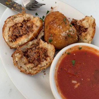 Popolari - Arancini con Carne - Italian Near Me - Bloomfield, New Jersey
