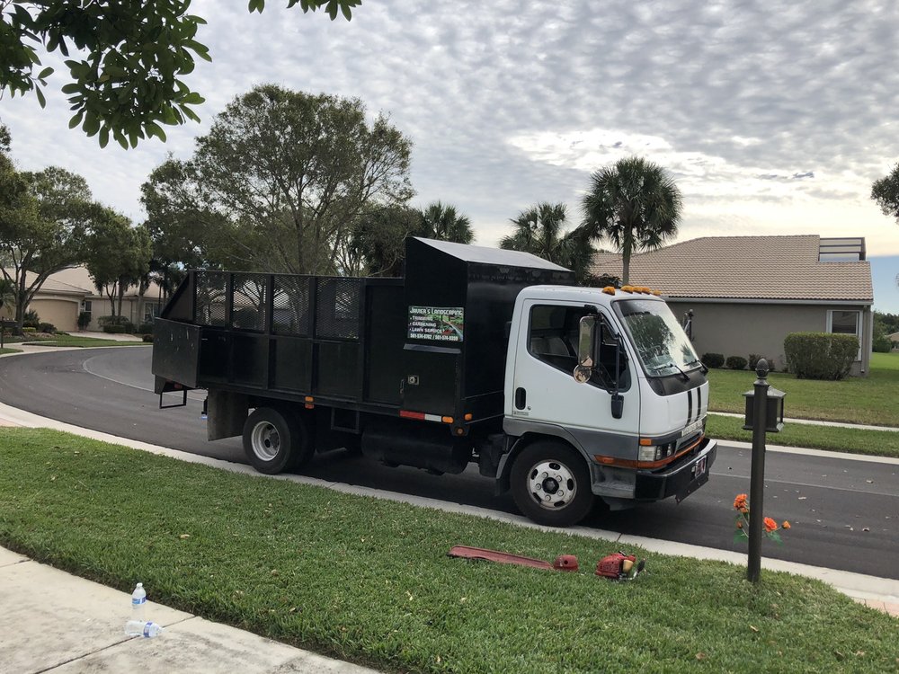 JAVIER LANDSCAPING Updated September 2024 10 Photos Lake Worth, Florida Landscaping