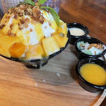 U :Dessert Story - Mango Sticky Rice Bingsoo - Desserts Near Me - Berkeley, California U :Dessert Story - Mango Sticky Rice Bingsoo - Desserts Near Me - Berkeley, California