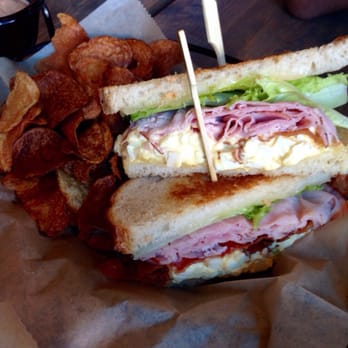 Full On Craft Eats & Drinks - Ham and egger - Bars Near Me - Rockville, Maryland Full On Craft Eats & Drinks - Ham and egger - Bars Near Me - Rockville, Maryland