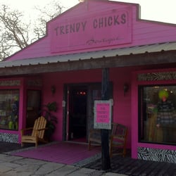 Trendy Chicks Boutique - Eclectic and Bright