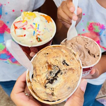 Cold Stone Creamery - Yummy in our tummies! - Ice Cream & Frozen Yogurt Near Me - Scarsdale, New York Cold Stone Creamery - Yummy in our tummies! - Ice Cream & Frozen Yogurt Near Me - Scarsdale, New York