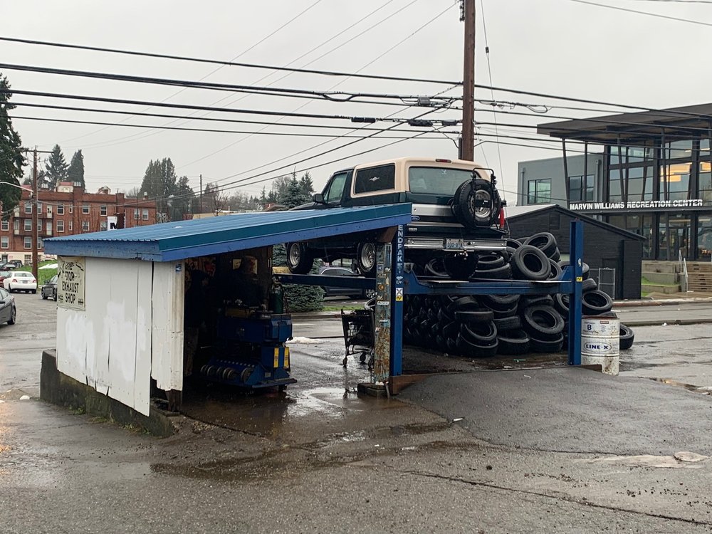 DISCOUNT TIRE & WHEEL Updated October 2024 29 Reviews 702 Park Ave, Bremerton, Washington