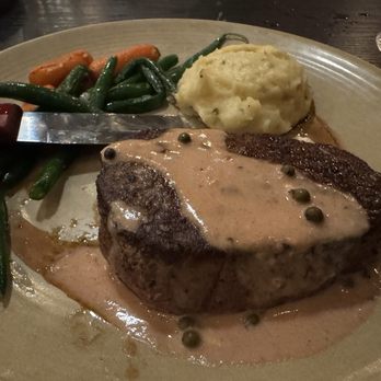 Maxine's On Shine - New American Near Me - Orlando, Florida Maxine's On Shine - New American Near Me - Orlando, Florida