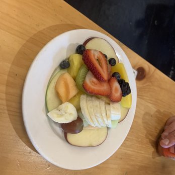 Sound Bites Cafe - Side of fresh fruit - Breakfast & Brunch Near Me - Somerville, Massachusetts