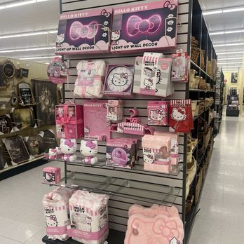 Hobby Lobby - Home Decor Near Me - Hanford, California