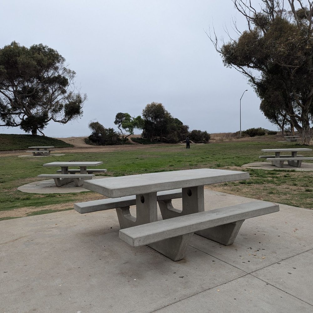 Aliso Creek Rest Area - Grassy area and picnic tables - Rest Stops Near Me - Oceanside, California Aliso Creek Rest Area - Grassy area and picnic tables - Rest Stops Near Me - Oceanside, California