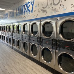 Coin Laundry - Atlanta - Nice hot dryers