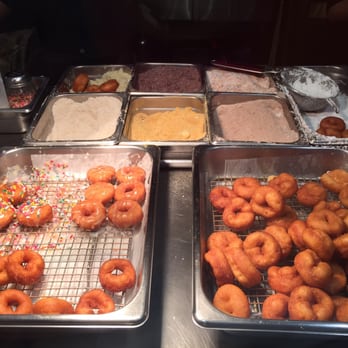 Doughnuttery - Bakeries Near Me - New York, New York