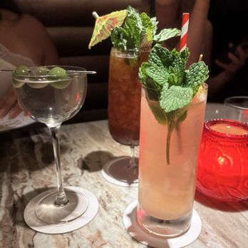 Lee's - Drinks - Cocktail Bars Near Me - Houston, Texas
