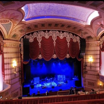 Paramount Theatre - A beautiful theater - Performing Arts Near Me - Cedar Rapids, Iowa
