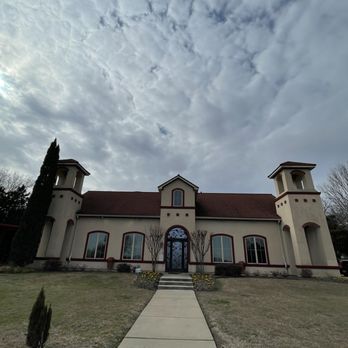 San Martino Winery - Building exterior - Wineries Near Me - Lavon, Texas San Martino Winery - Building exterior - Wineries Near Me - Lavon, Texas