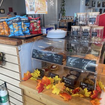 Dog Day Coffee & Nitro - Coffee & Tea Near Me - Austin, Texas