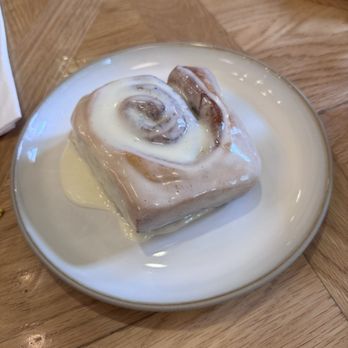 Magnolia Table - Cinnamon Roll - Breakfast & Brunch Near Me - Waco, Texas