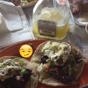 El Patron - Steak tacos and passion fruit margarita - Mexican Near Me - Flushing, New York El Patron - Steak tacos and passion fruit margarita - Mexican Near Me - Flushing, New York