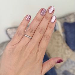 Inspire Nail Bar - Cat Eye Gel Manicure