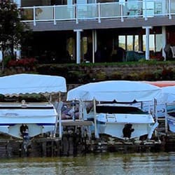RE/MAX Lakes Realty