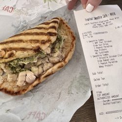Clearly a CHICKEN PESTO even though we ordered a CHIPOTLE CHICKEN CLUB.