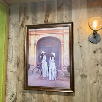 Pho Ha Noi - Beautiful decor - Noodles Near Me - Fountain Valley, California Pho Ha Noi - Beautiful decor - Noodles Near Me - Fountain Valley, California