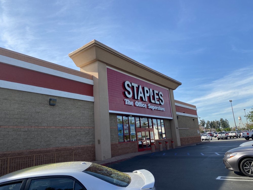 STAPLES 27 Photos & 69 Reviews 3090 E Slauson Ave, Huntington Park