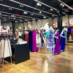 Express World Brand - Women's