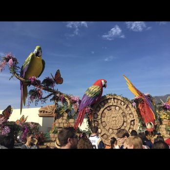 Float Fest - 2018 displays - Festivals Near Me - Pasadena, California Float Fest - 2018 displays - Festivals Near Me - Pasadena, California