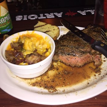 Maxdons Bar And Grill - Bars Near Me - Lancaster, California